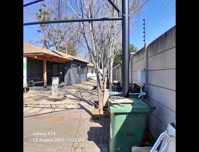 187M² OFFICE FOR SALE IN BO-DORP
